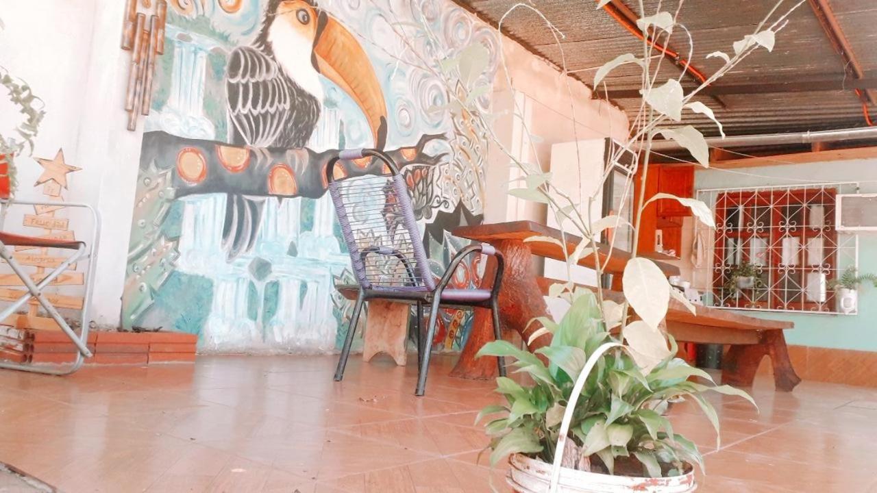 Auberge de jeunesse Alojamiento Picaflor Iguazu à Puerto Iguazú Extérieur photo