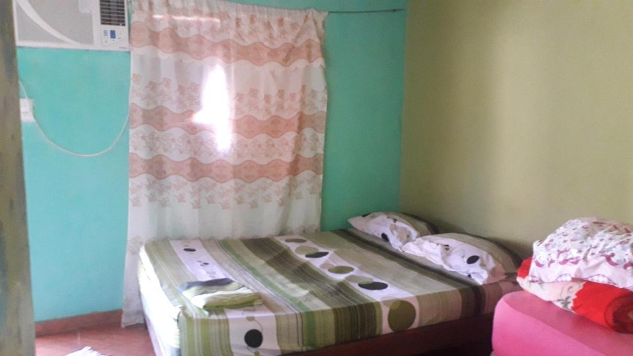 Auberge de jeunesse Alojamiento Picaflor Iguazu à Puerto Iguazú Extérieur photo