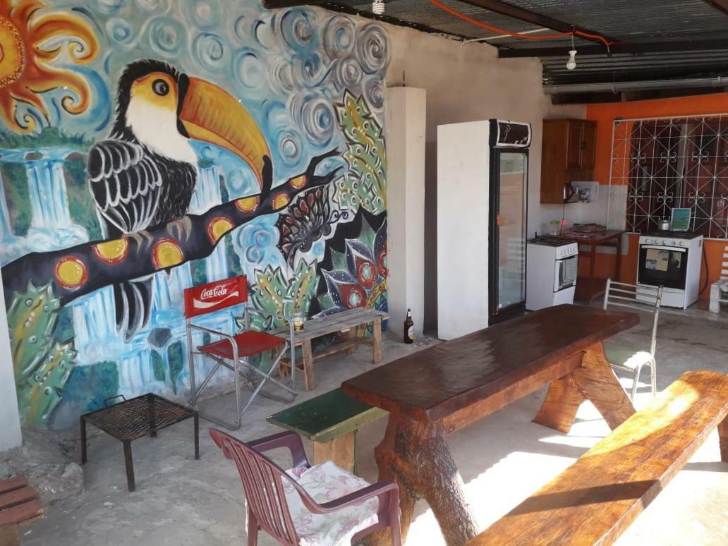 Auberge de jeunesse Alojamiento Picaflor Iguazu à Puerto Iguazú Extérieur photo